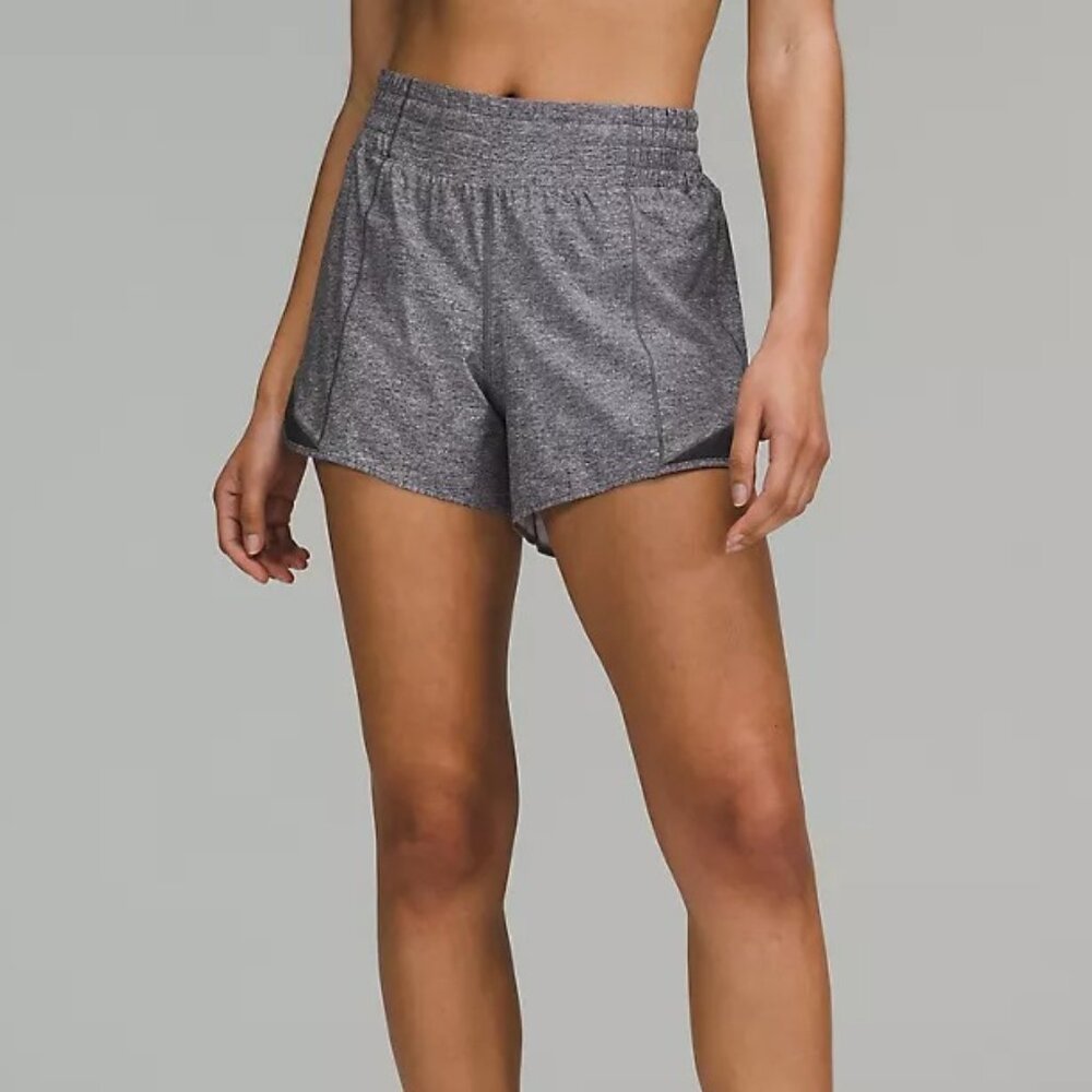 Lululemon Hotty Hot High-Rise Lined Short 4", Size 4